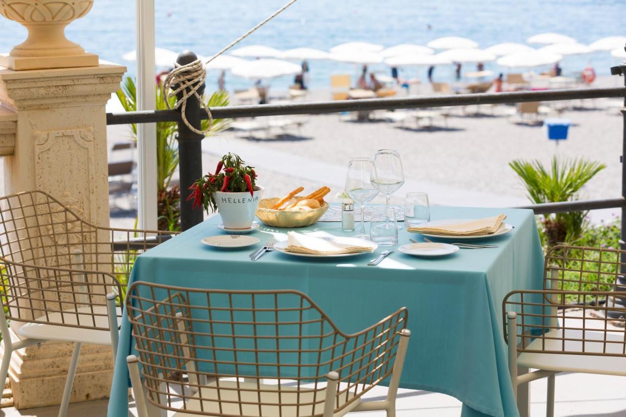 Hellenia Yachting Hotel & Spa Giardini Naxos Esterno foto