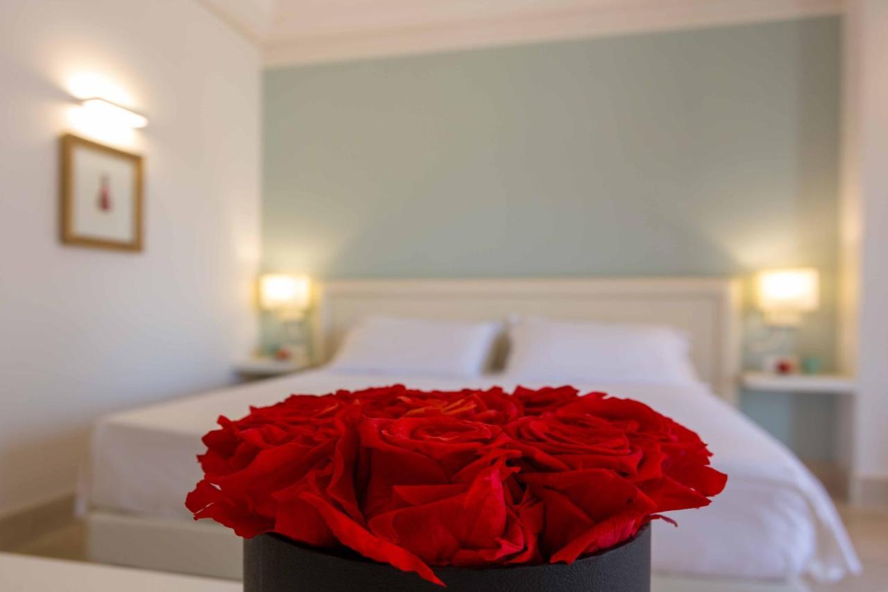 Hellenia Yachting Hotel & Spa Giardini Naxos Esterno foto