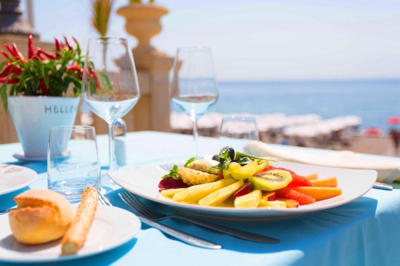 Hellenia Yachting Hotel & Spa Giardini Naxos Esterno foto
