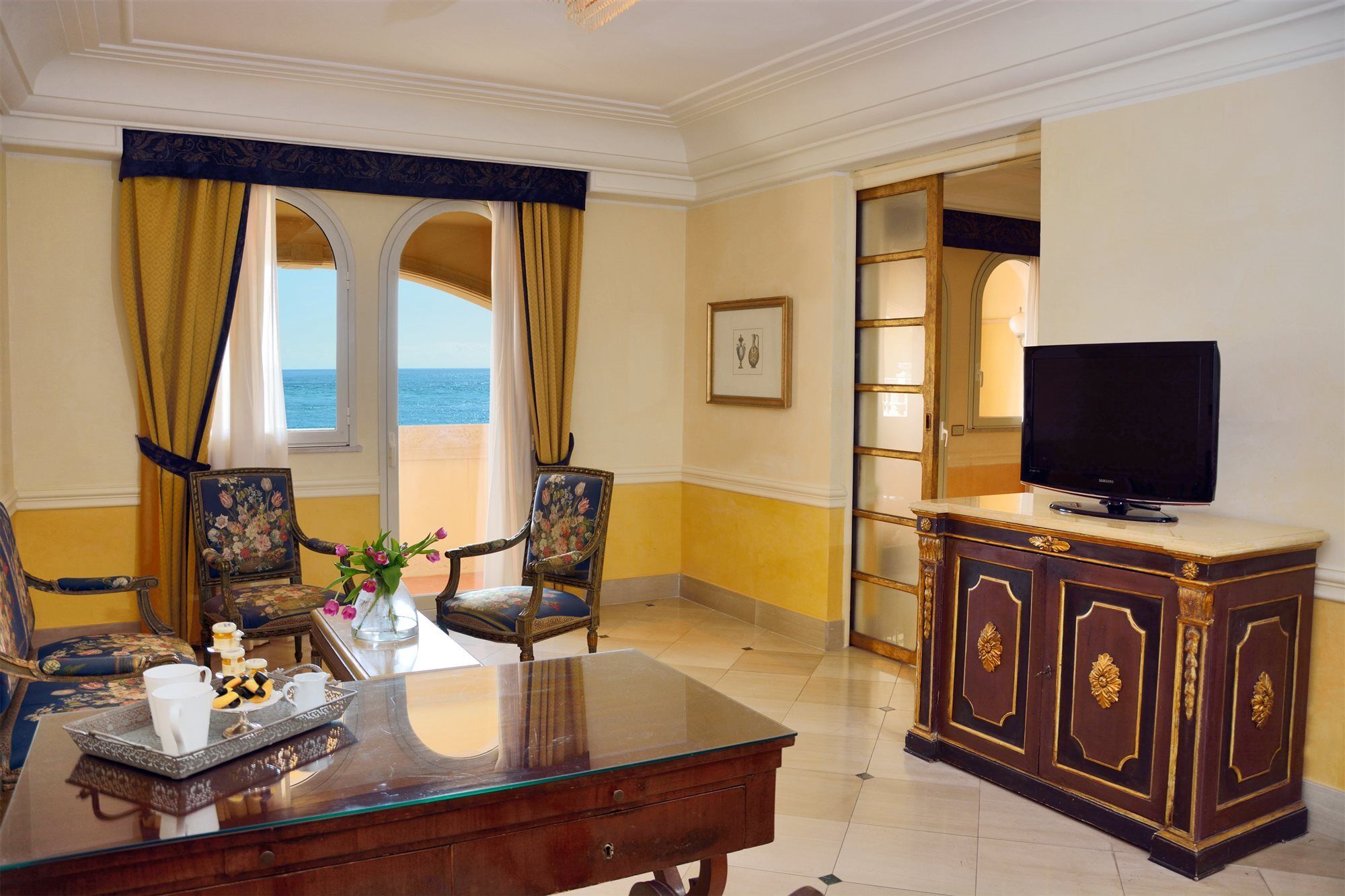 Hellenia Yachting Hotel & Spa Giardini Naxos Esterno foto
